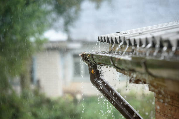 odprowadzenie wody deszczowej z domu a prawo budowlane