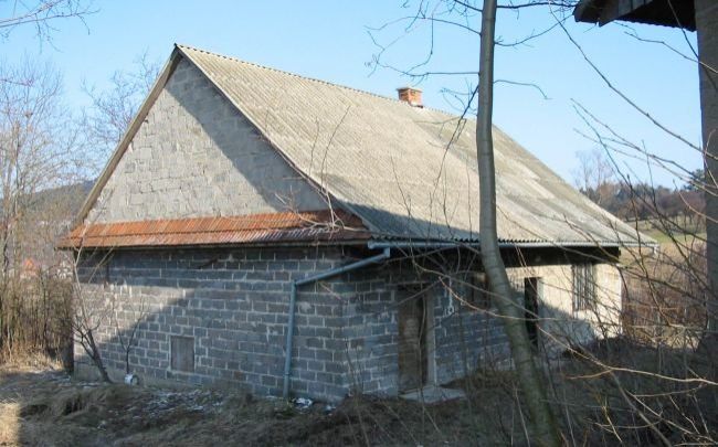 przebudowa domu na działce ze spadkiem Kraków